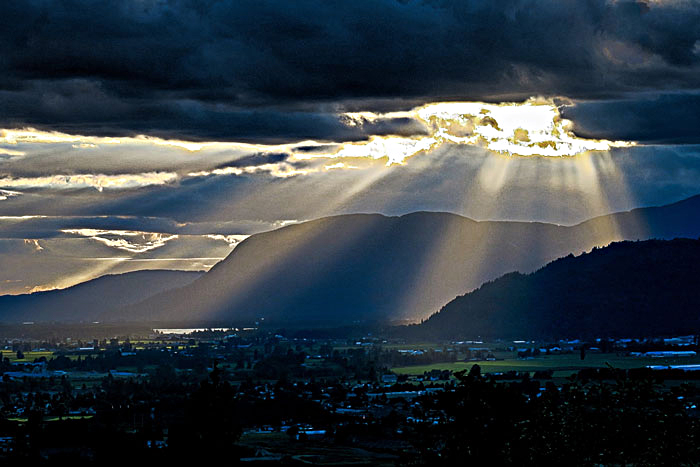 chilliwack-sunburst-web
